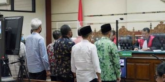9 Saksi Ngaku Urunan untuk Kebutuhan Bupati Bangkalan, Panasehat Hukum Ra Latif Bilang Begini