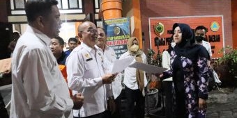 Pemkab Mojokerto Kirimkan Bantuan ke Cianjur, dari Sembako Sampai Popok Bayi