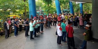 Tuntut Perpanjangan Jabatan Jadi 9 Tahun, Ratusan Kades di Kabupaten Kediri Berangkat ke Jakarta