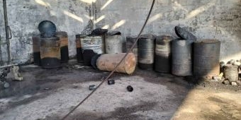 Sempat Terjadi Ledakan, Gudang Cat di Taman Sidoarjo Ludes Terbakar