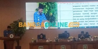 Ikuti Rapat Paripurna, Wali Kota Madiun Paparkan Penyebab Belum Terserapnya Anggaran Tahun 2022