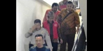 Dua Tersangka Korupsi Dana Hibah Pemkot Surabaya Dijebloskan ke Rutan Medaeng