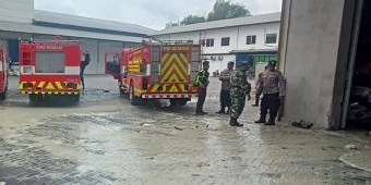 Gudang Beras di Kediri Terbakar, Kerugian Ditaksir Capai Rp1,5 Miliar