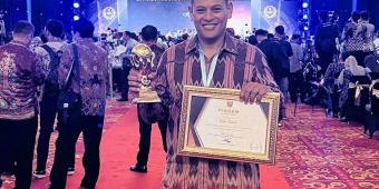 Mayoritas Warganya Terdaftar Program JKN, Wali Kota Kediri Terima UHC Award 2023