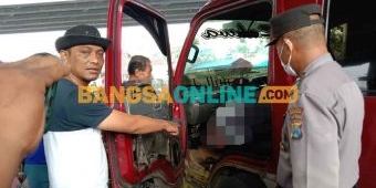Diduga Terkena Serangan Jantung, Seorang Sopir Angkot di Pasuruan Tewas dalam Mobil