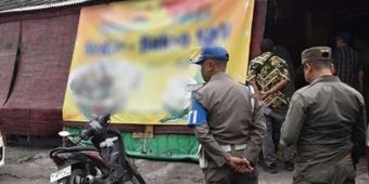 Satpol PP Surabaya Gerebek Penjual Bakso Penyedia LC dan Miras