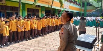 Antisipasi Kenakalan Remaja, Tim Ops Bina Kusuma Semeru Polda Jatim Gelar Penyuluhan untuk Pelajar