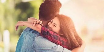 Menemukan Kekuatan Hubungan Melalui Pemahaman Love Language Diri Sendiri dan Pasangan