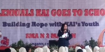 Kenalkan Profesi, PT KAI DAOP 7 Madiun Gelar 'Millenials KAI Goes To School'