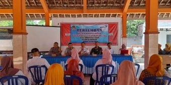 Desa Banjarsari Kulon Madiun Gelar Pertemuan Kampung Keluarga Berkualitas