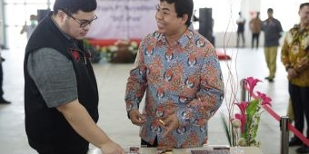 Kunjungi Pekerja Pabrik SKT, Bupati Kediri Selesaikan Permasalahan Warganya