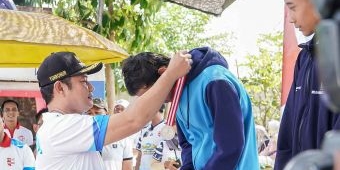 170 Pelajar di Lamongan Ikuti Kompetisi Renang Piala Bupati Cup