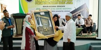 ​Ditutup Doa Syaikh Al-Azhar Mesir, Kiai Asep Gratiskan Sertifikasi Pembimbing Manasik Haji 2019