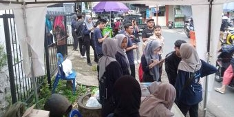Ringankan Beban Masyarakat saat Ramadhan, SMAN 2 Batu Gelar Pasar Murah