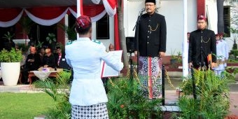 Upacara Hardiknas 2023, Gus Ipul Ingatkan Tenaga Pendidik Wujudkan Merdeka Belajar