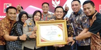 Berturut-turut, Polrestabes Surabaya Sabet Penghargaan YANLIK dari Kementerian PAN-RB
