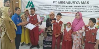PT Megasurya Mas Gelontorkan Beasiswa Bagi 395 Pelajar di Sidoarjo dan Gresik
