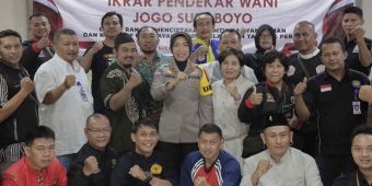 Kapolres Pelabuhan Tanjung Perak Gelar Ikrar Pendekar Wani Jogo Suroboyo
