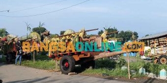 Peringati Hari Jadi ke-1219, Pemkab Kediri Gelar Parade Cikar