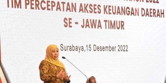 Gubernur Khofifah Kukuhkan 7 TPAKD di Jawa Timur