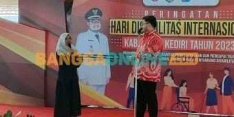 Bupati dan Ketua TP PKK Kabupaten Kediri Hadiri Peringatan Hari Disabilitas Internasional 2023