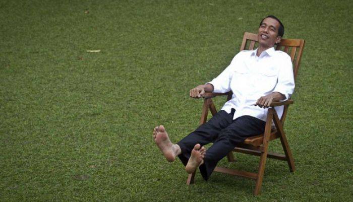 ​  Jokowi Berharap Tim 8 Hasilkan Kapolri Baru, KPK Tak Dilemahkan