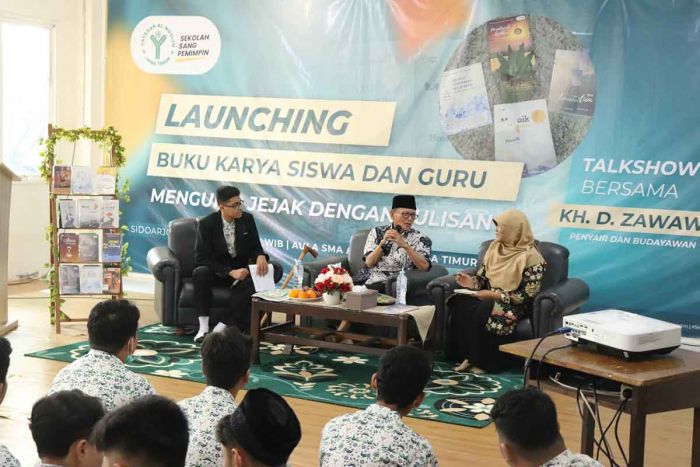 Hari Buku Nasional 2023, SMA Al Muslim Launching Empat Buku Karya Guru dan Siswa Hari Buku Nasional 2023, SMA Al Muslim Launching Empat Buku Karya Guru dan Siswa