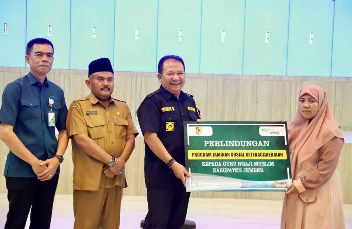 Pemkab Jember Beri Insentif untuk 12 Ribu Guru Ngaji Pemkab Jember Beri Insentif untuk 12 Ribu Guru Ngaji