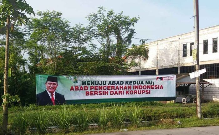 Resepsi Puncak Satu Abad NU, Spanduk Pesan Antikorupsi Bergambar Firli Bahuri Hiasi Sidoarjo Resepsi Puncak Satu Abad NU, Spanduk Pesan Antikorupsi Bergambar Firli Bahuri Hiasi Sidoarjo