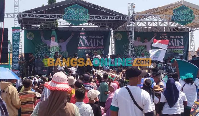 Ribuan Warga Jombang Ikuti Jalan Gembira Anies dan Muhaimin Berhadiah Paket Umroh Ribuan Warga Jombang Ikuti Jalan Gembira Anies dan Muhaimin Berhadiah Paket Umroh