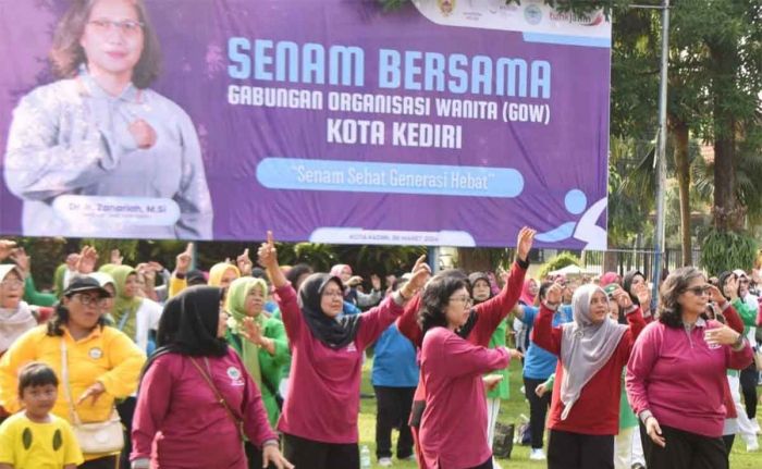 Ikuti Senam Bersama GOW Kota Kediri, Zanariah Ingatkan Pentingnya Olahraga