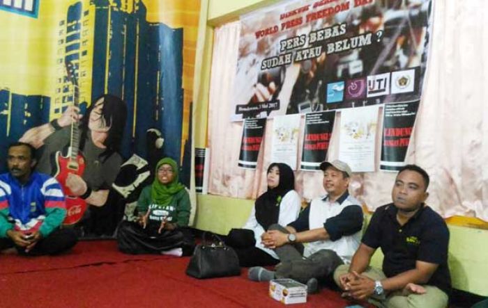 PWI, AJI, dan IJTI Bondowoso Adakan Diskusi Publik Peringati Hari Kebebasan Pers