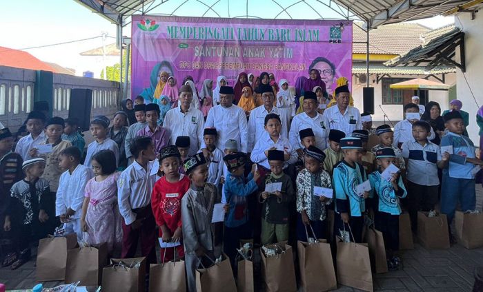 Hadiri Peringatan Tahun Baru Hijriyah DPC PB Bangkalan, Syafiuddin Beri Motivasi Anak-Anak Yatim