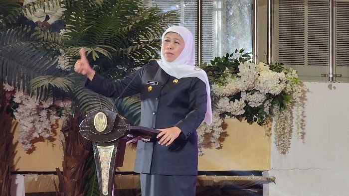 Hari Kesetaraan Perempuan, Gubernur Khofifah Ajak Perempuan Tingkatkan Kualitas SDM Semua Lini Hari Kesetaraan Perempuan, Gubernur Khofifah Ajak Perempuan Tingkatkan Kualitas SDM Semua Lini