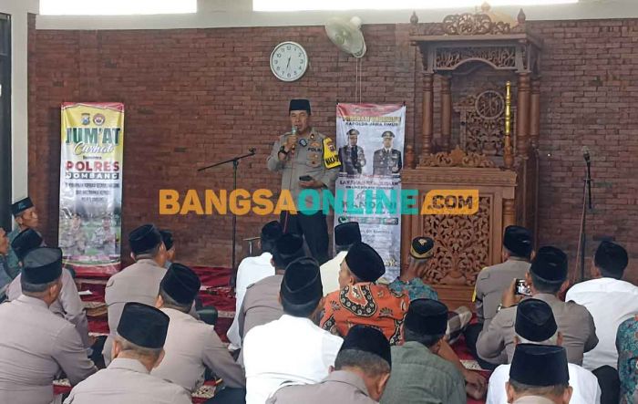 Jumat Curhat, Wakapolres Jombang Ajak Warga Jaga Kamtibmas saat Ramadhan