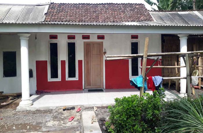 30 KPM di Kecamatan Padang Lumajang Terima Bansos RST dari Kemensos 30 KPM di Kecamatan Padang Lumajang Terima Bansos RST dari Kemensos