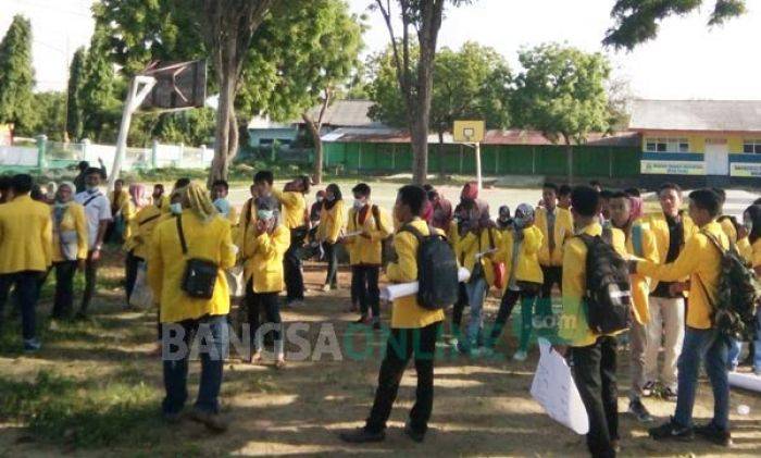 Tanggapi Tuntutuan Mahasiswa, Ketua Yayasan Anggap Biaya Kuliah sudah Wajar Tanggapi Tuntutuan Mahasiswa, Ketua Yayasan Anggap Biaya Kuliah sudah Wajar