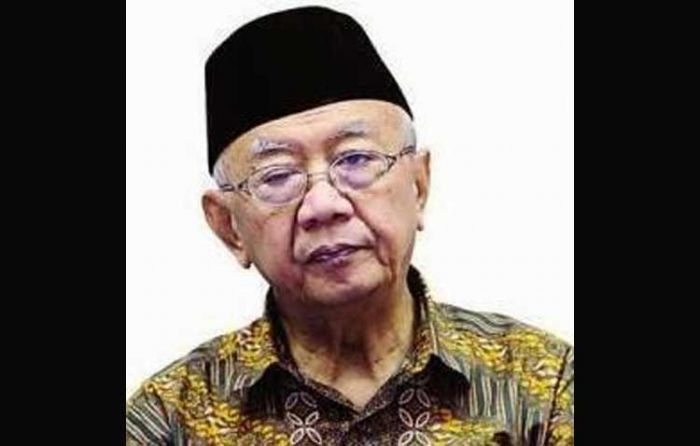 Mengenang KH Hasyim Muzadi Mengenang KH Hasyim Muzadi