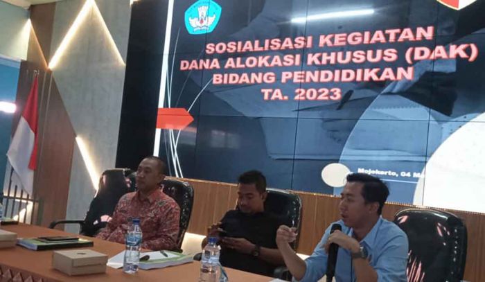 Dispendik Kabupaten Mojokerto Gelar Sosialisasi Kegiatan DAK Bidang Pendidikan Tahun 2023 Dispendik Kabupaten Mojokerto Gelar Sosialisasi Kegiatan DAK Bidang Pendidikan Tahun 2023