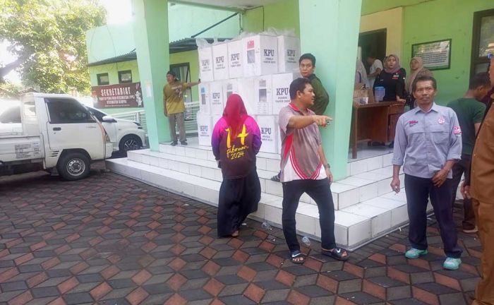 KPU Kabupaten Pasuruan Targetkan Distribusi Logistik Pemilu ke PPS Rampung Hari ini