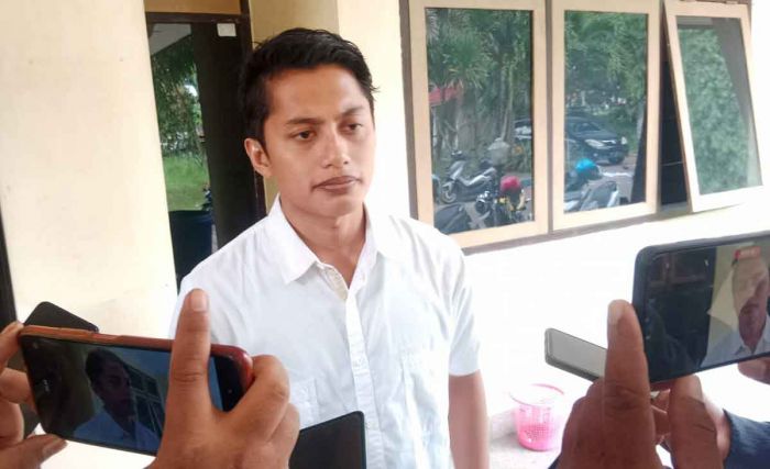 2 Tersangka Kerusuhan di Tanah Merah Laok Bangkalan Ditangkap, Motif dan Identitas Belum Jelas 2 Tersangka Kerusuhan di Tanah Merah Laok Bangkalan Ditangkap, Motif dan Identitas Belum Jelas