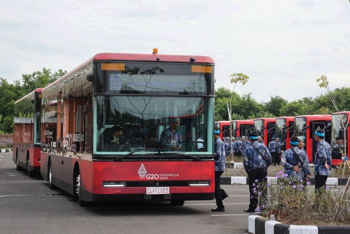 Kemenhub Dorong Penggunaan Kendaraan Listrik Jadi Angkutan Umum pada 2045 Kemenhub Dorong Penggunaan Kendaraan Listrik Jadi Angkutan Umum pada 2045