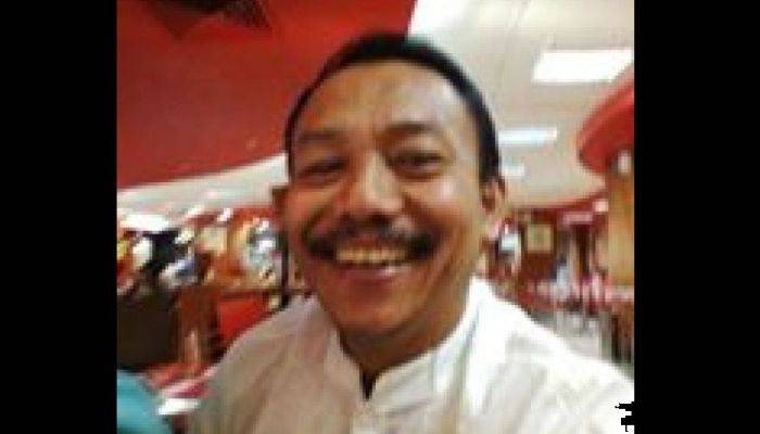 Ahok dan Mobilitas Vertikal Politik Etnis Tionghoa Ahok dan Mobilitas Vertikal Politik Etnis Tionghoa
