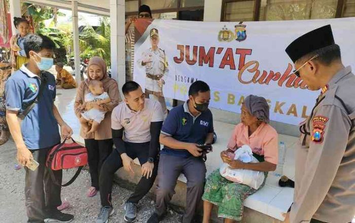 Peduli Sosial, Kapolsek Kwanyar Gelar Pemeriksaan Kesehatan dan Bagi-Bagi Sembako