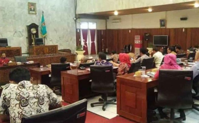DPRD Kabupaten Mojokerto Studi Banding ke Sejumlah Wilayah