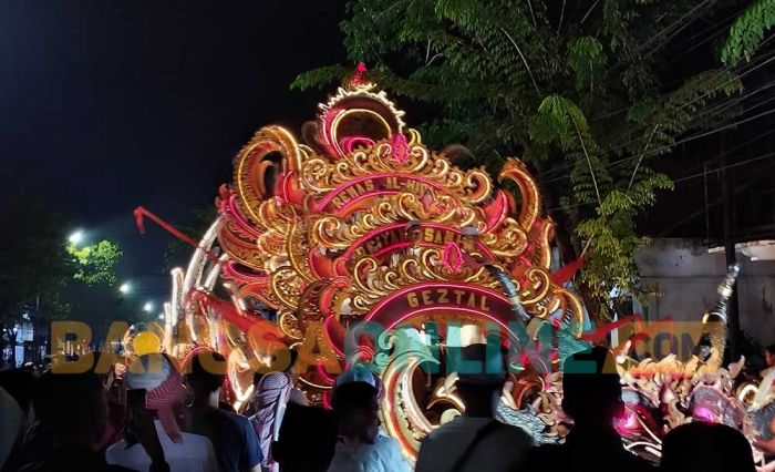 Pemkab Sampang Meriahkan Malam Idulfitri 2024 dengan Parade Takbir Keliling