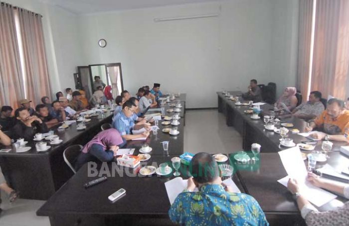 Komisi C DPRD Jombang Gelar Hearing, Mediasi Polemik Warga Balongrejo dengan PT SUB