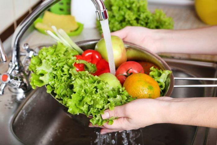 Tips Cuci Buah dan Sayur untuk Hilangkan Pestisida Tips Cuci Buah dan Sayur untuk Hilangkan Pestisida