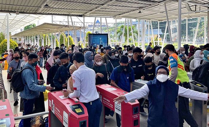 Kemenhub Terbitkan Syarat Bepergian, KAI Daop 8 Tegaskan Hal ini Kemenhub Terbitkan Syarat Bepergian, KAI Daop 8 Tegaskan Hal ini