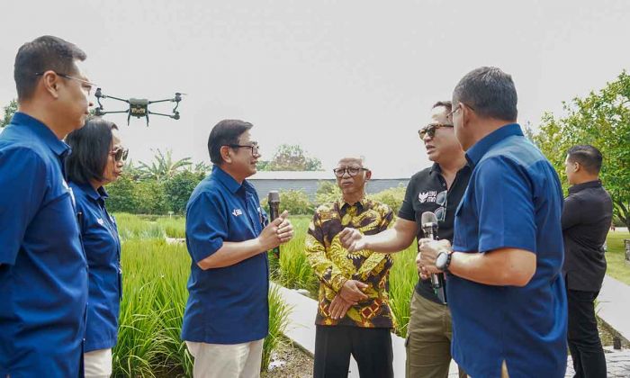 Wakil Menteri BUMN Tinjau Persiapan Program Smart Precision Farming Petrokimia Gresik Wakil Menteri BUMN Tinjau Persiapan Program Smart Precision Farming Petrokimia Gresik